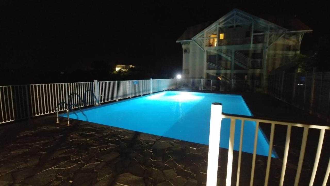 Kazadidou - Residence Grand Cap - Vue Mer Et Montagne - Piscine Le Gosier  Dış mekan fotoğraf